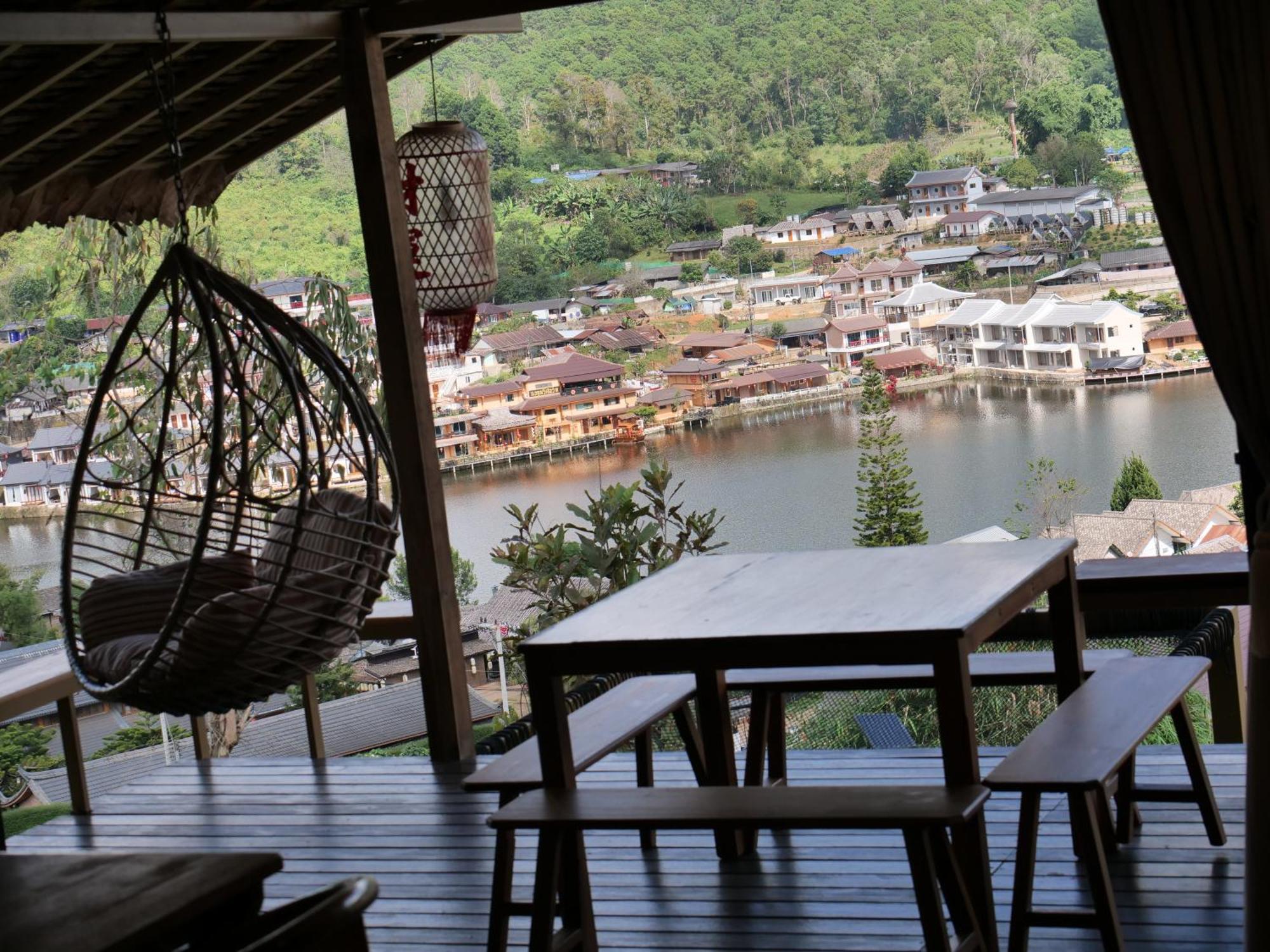 Hedreung Banrakthai Homestay And Camping Ban Rak Thai Ngoại thất bức ảnh